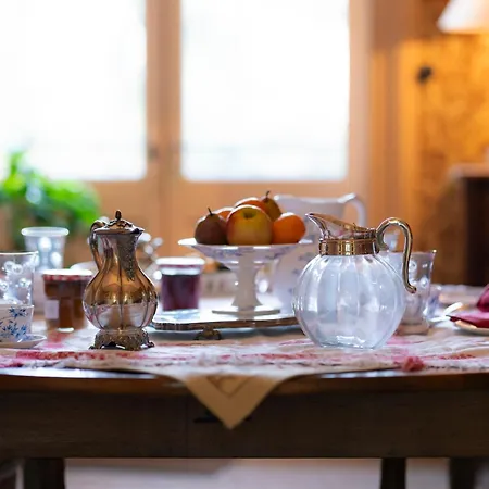 Domaine De Montclair Bed & Breakfast